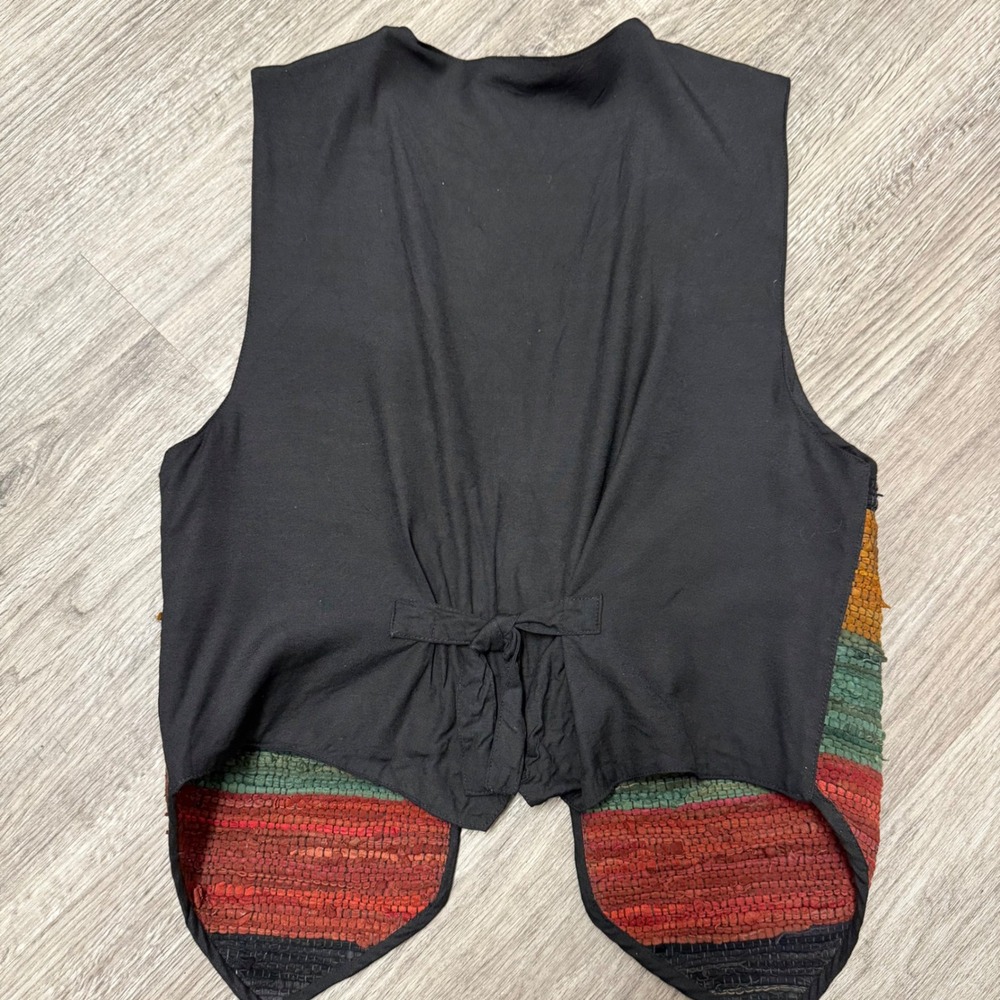 AJNY Woven Leather Vest Medium Earth Tone Striped Boho‎ Open Front Tie Back - Picture 10 of 11